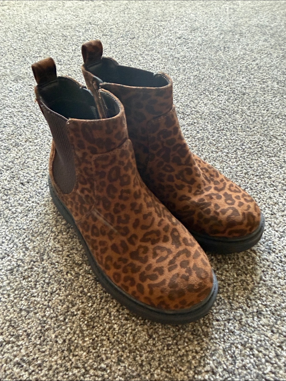 Cat & Jack Brown Leopard Chelsea Boots for Kids